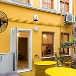 Vila La Gardenia : 4br With Private Garden