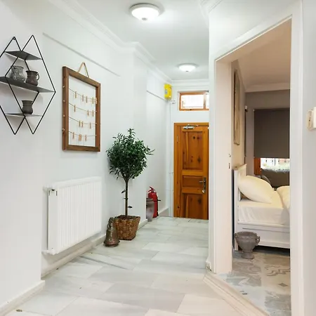 La Gardenia : 4br With Private Garden * اسطنبول